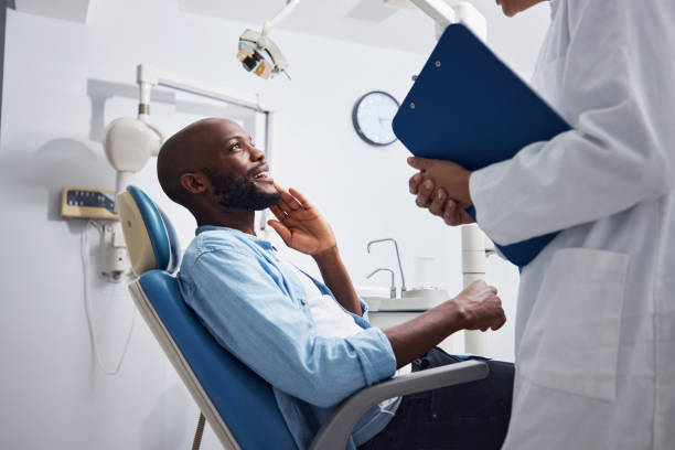 Best Emergency Tooth Extraction in Taylor Lake Village, TX